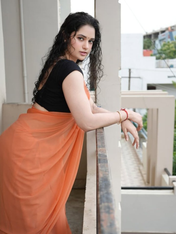 nandini-3000-unlimited-shot-college-girl-escort-in-pune-12508984_original